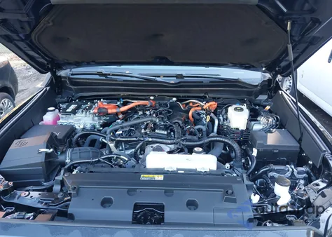 2025 Toyota Tacoma Hybrid Trailhunter from USA, damaged, VIN 3TYLC5LN0ST039894